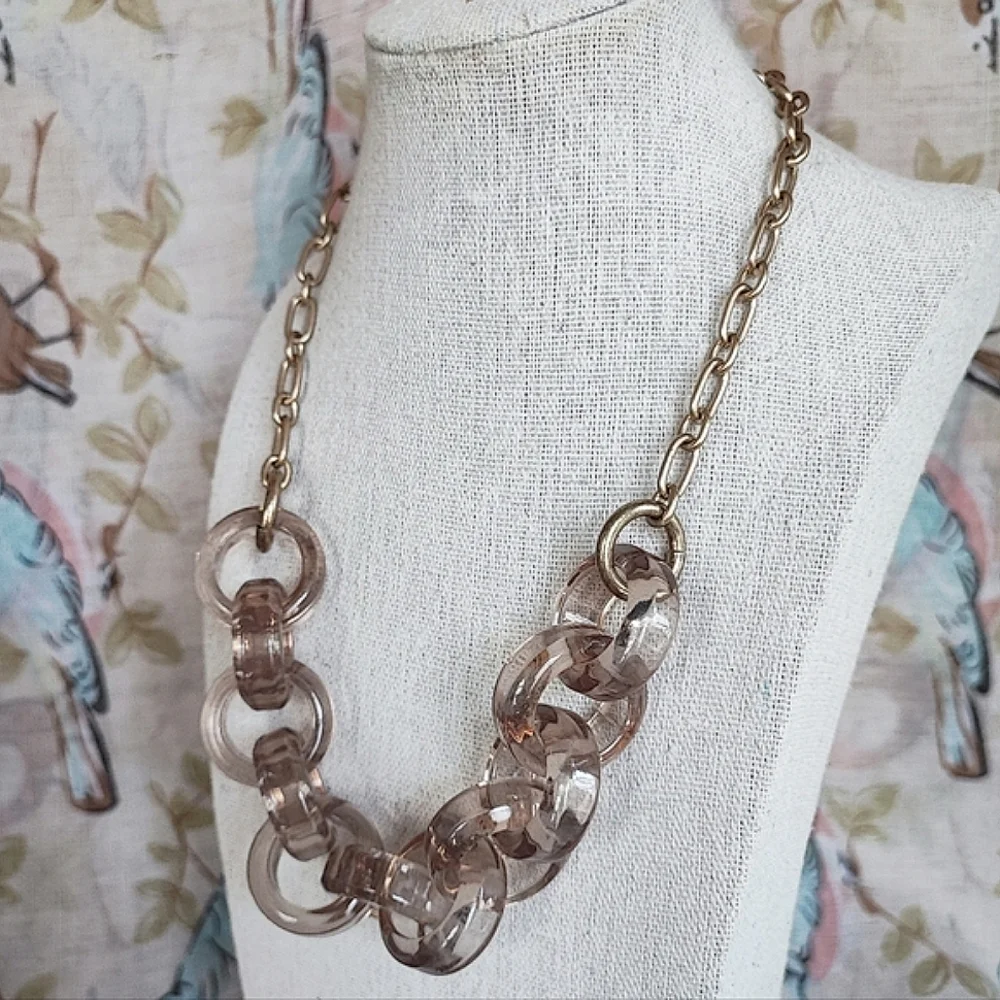 J. CREW Brand Transparent Taupe Lucite Link Wet Looking Brass Tone Necklace EUC